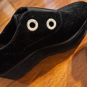 Black Velvet never worn Donna Karan size 7.5/38 platform mules.